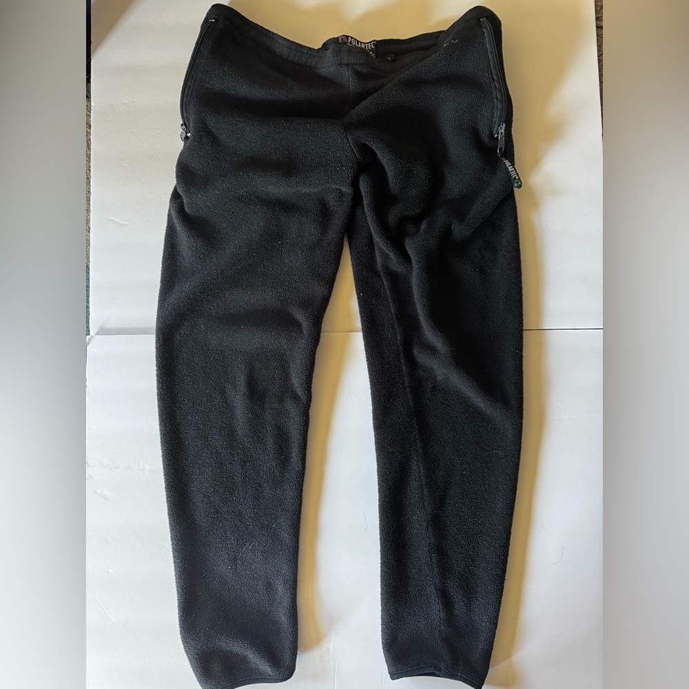 Black fleece polartec solstice sweatpants with zipper pockets